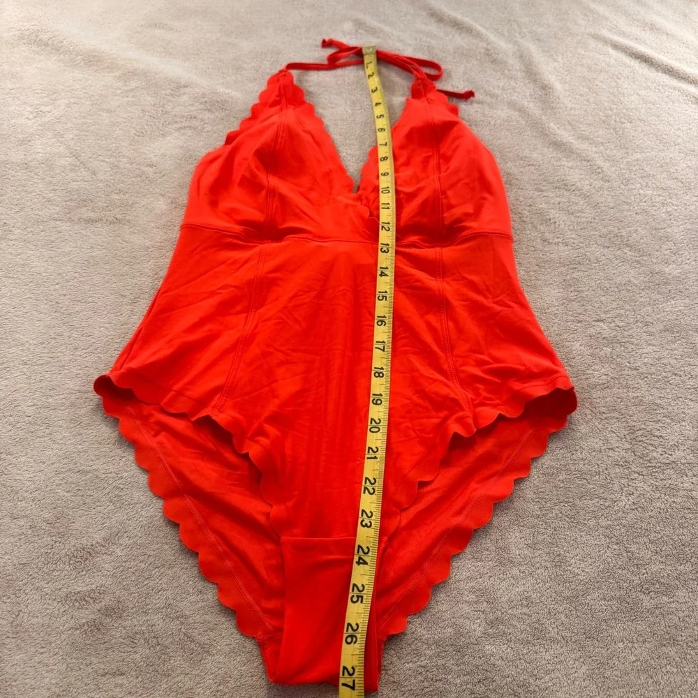 H&M Red Scalloped‎ Halter Neck One Piece Swimsuit V-Neck Beach Swimwear Sz 8